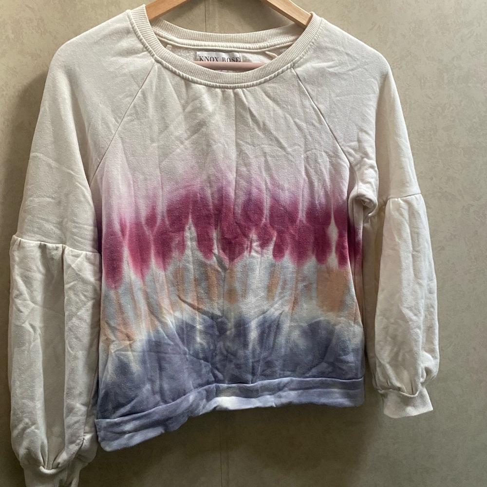 Knox rose beige with tie dye size small only woren a few times